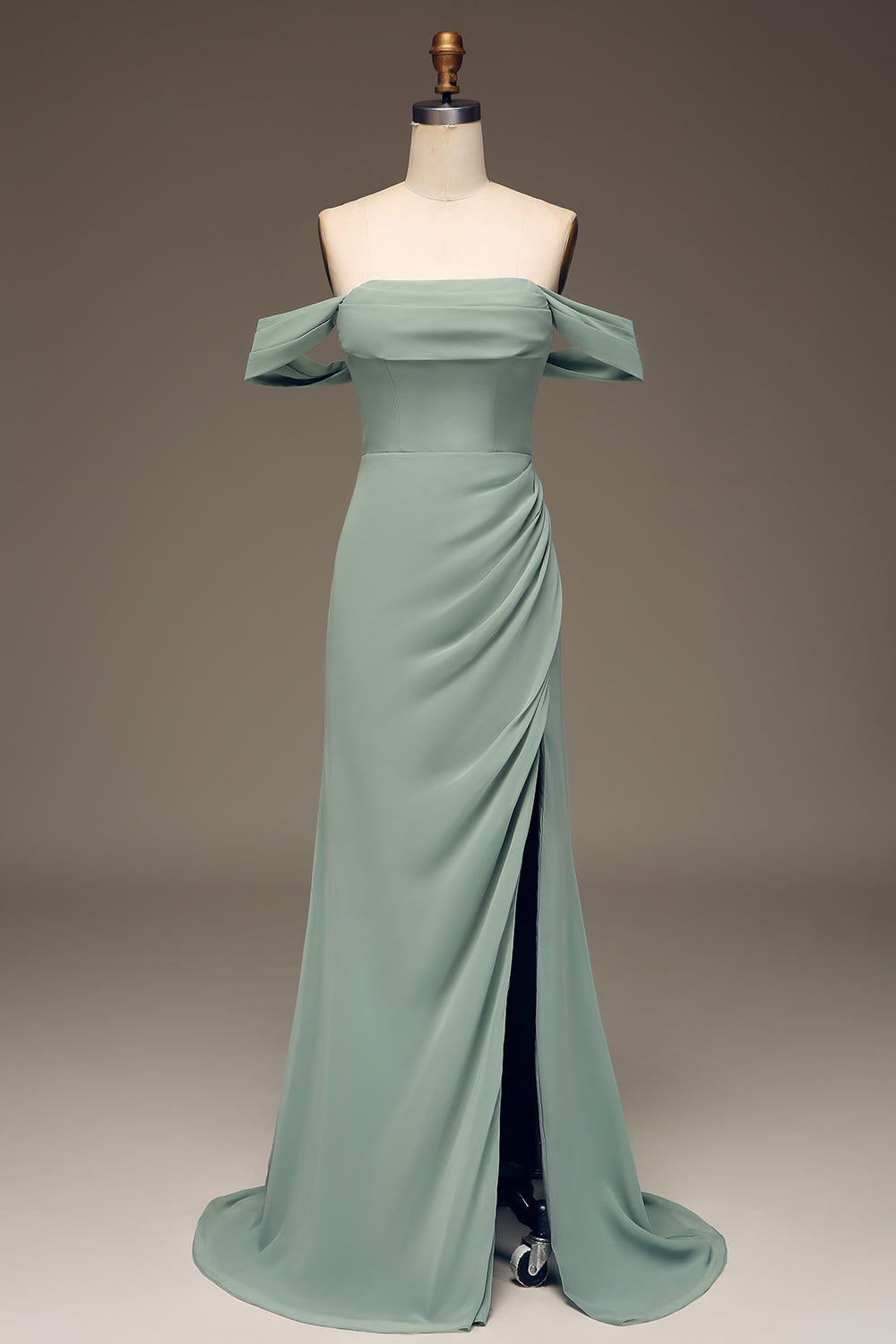 Stoffige salie Off the Shoulder schede chiffon geplooide lange bruidsmeisjesjurk Angebot