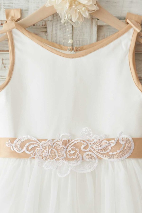 Meisjes Wit Elizabeth Broderie Anglaise Jurk Im Angebot – Bild 4