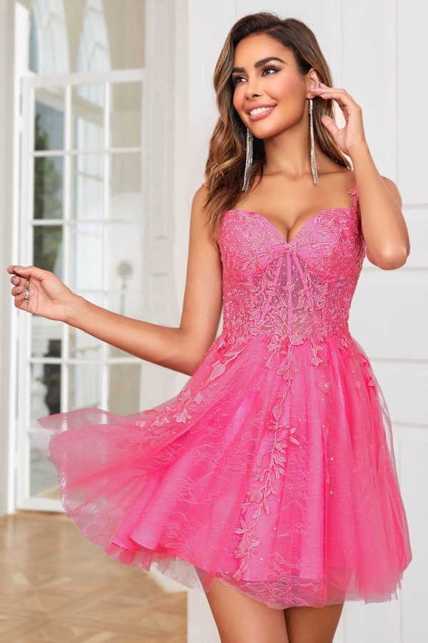 Stijlvolle A Line Spaghetti Bandjes Roze Korte Homecoming Jurk met Appliques Angebot – Bild 4