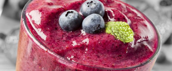köstlicher Blaubeershake, Glasbild Panorama Zu verkaufen – Bild 5